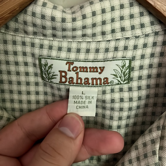 Tommy Bahama 100% Silk Button Down - Picture 3 of 5